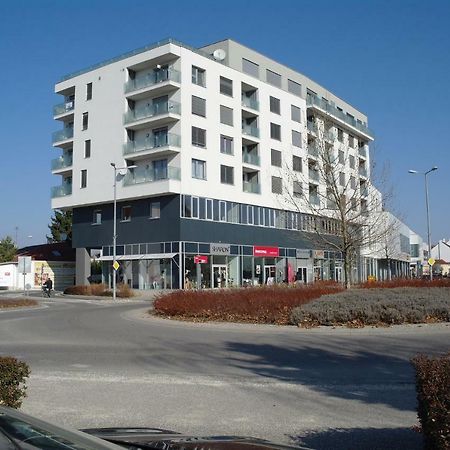 Apartman Centroom Piest'any Exteriér fotografie