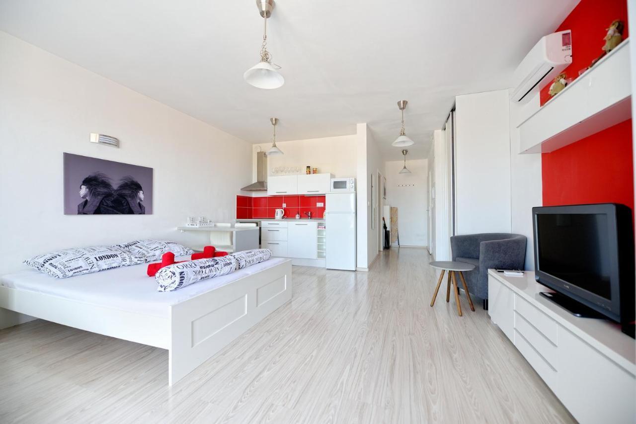Apartman Centroom Piest'any Exteriér fotografie