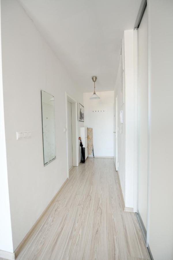 Apartman Centroom Piest'any Exteriér fotografie